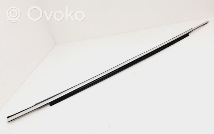 Volvo XC90 Etuoven lasin muotolista 30753851