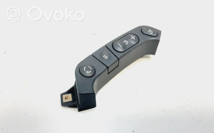 BMW X5 E53 Pulsanti/interruttori sul volante 8380274