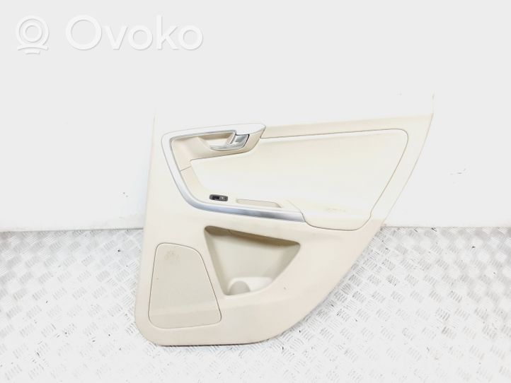 Volvo XC60 Rivestimento del pannello della portiera posteriore 8632271