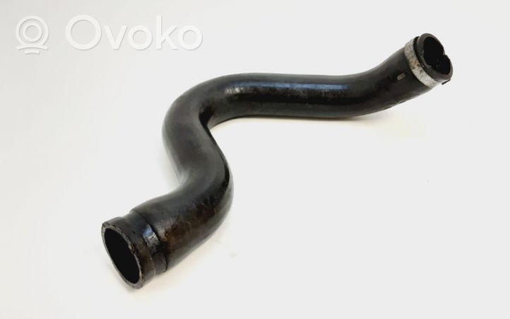 Volvo S60 Tubo flessibile del liquido di raffreddamento del motore 08671393