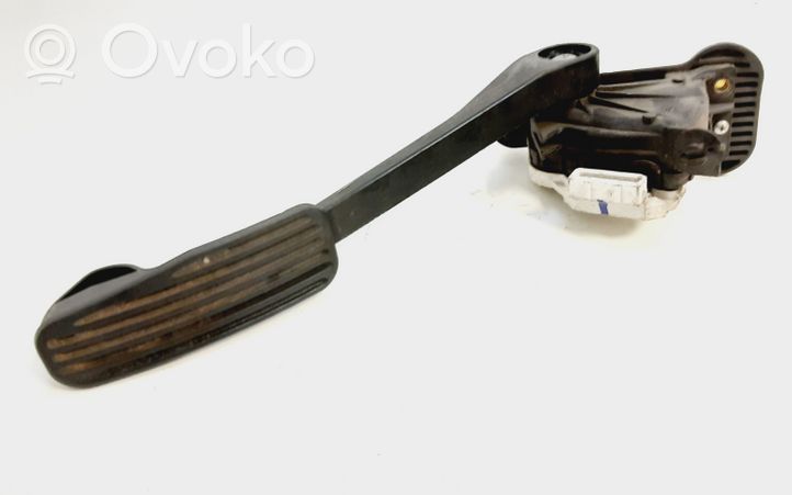 Volvo XC70 Accelerator throttle pedal 30683516