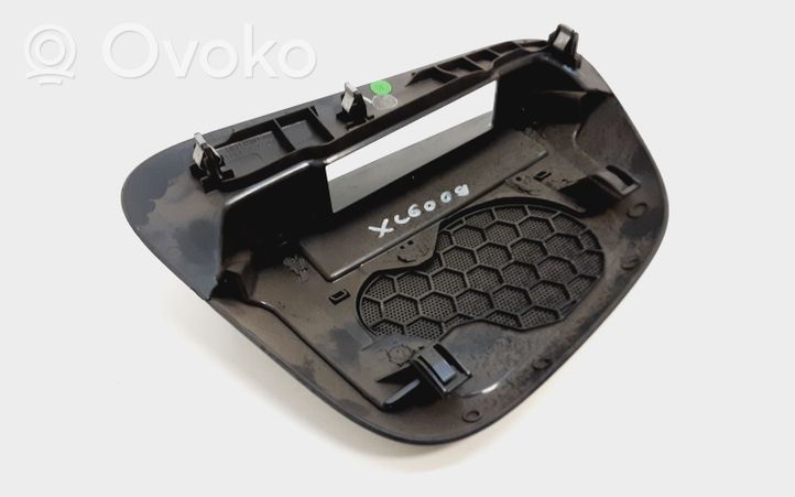 Volvo XC60 Maskownica centralnego głośnika deski rozdzielczej 30755852