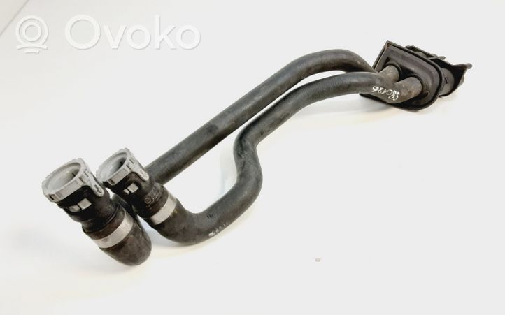 Volvo V70 Tuyau de liquide de refroidissement moteur 6G9118C266CF