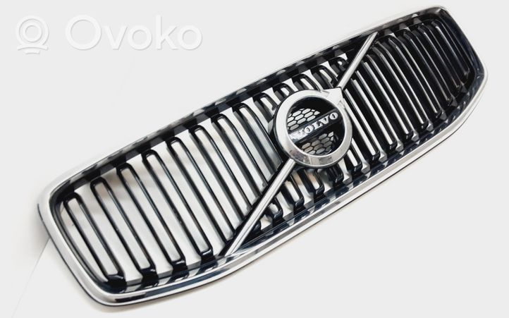Volvo XC60 Maskownica / Grill / Atrapa górna chłodnicy 31425532