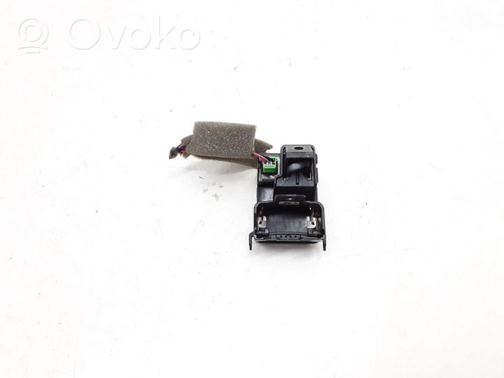 Volvo V60 Ignition lock 28227917