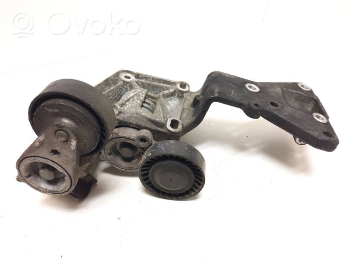 Volvo V50 A/C compressor mount bracket 30750940