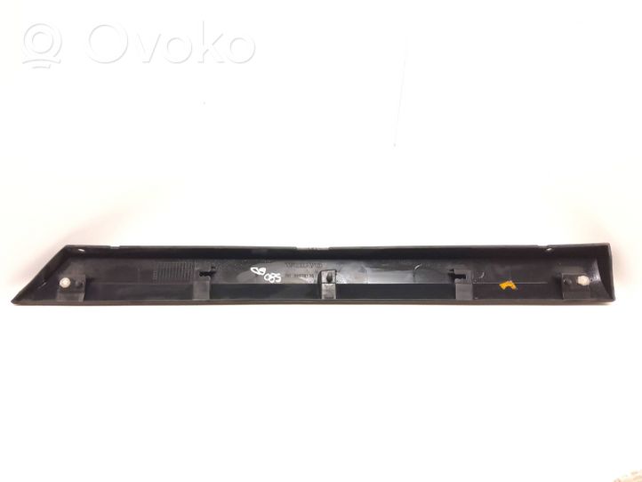 Volvo S80 Takaoven lista (muoto) 30678135