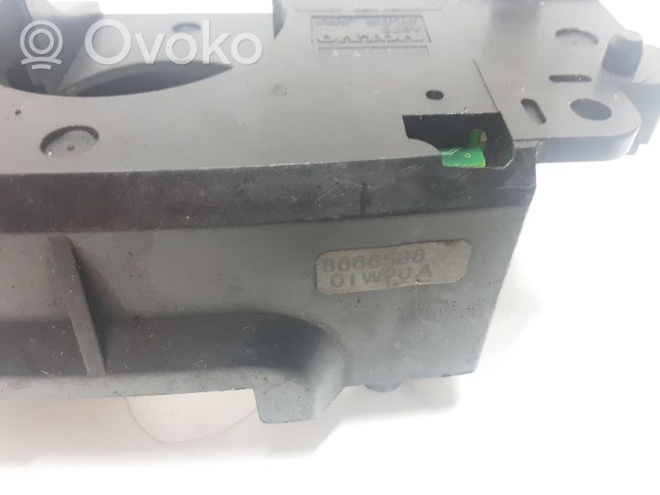 Volvo S60 Stūres stāvokļa (leņķa) sensors 8666596