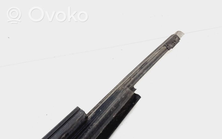 Volvo XC90 Etuoven lasin muotolista 30753851