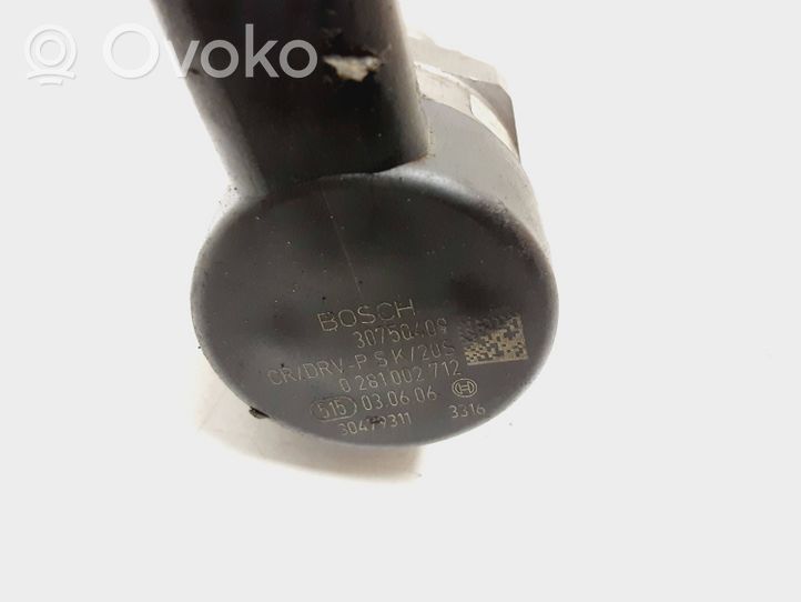 Volvo XC90 Fuel pressure regulator 30750409