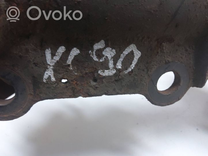 Volvo XC90 Amortyzator osi przedniej ze sprężyną 
