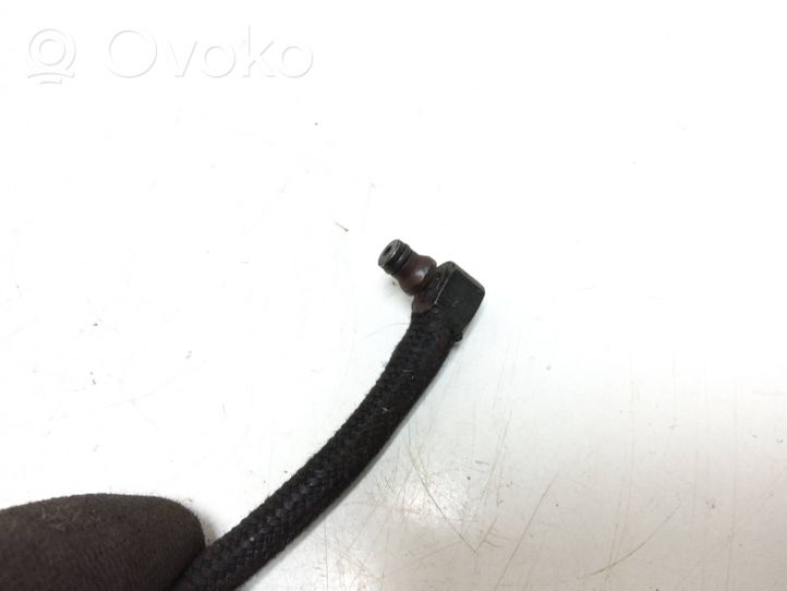 Volvo V70 Linea/tubo flessibile di ritorno del carburante 30750916