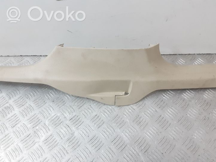 Volkswagen PASSAT B7 USA Priekinio slenksčio apdaila (vidinė) 561853372C