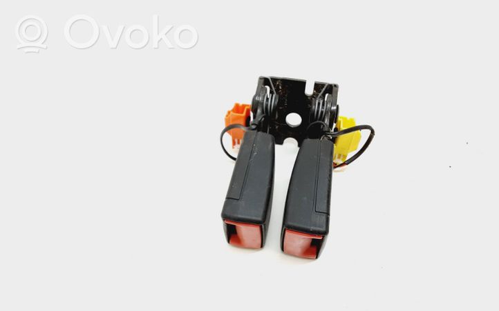 Volvo S60 Middle seatbelt buckle (rear) 31332250