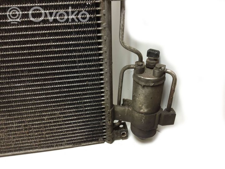 Volvo V70 Radiateur condenseur de climatisation 30676414