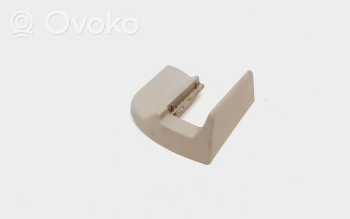 Volvo V50 Cache rail de siège conducteur avant 30615629