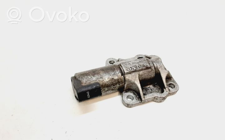 Volvo S60 Zawór sterujący / Ustawienia wałka rozrządu 8670421