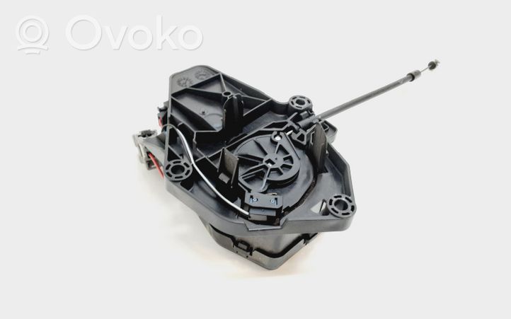 Volvo V70 Takaluukun/tavaratilan luukun nostomoottori 30784562