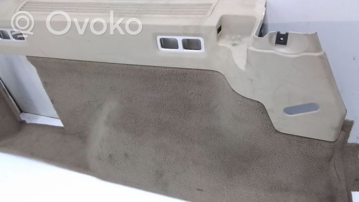 Volvo XC70 Apatinis, bagažinės šono, apdailos skydas 39882893