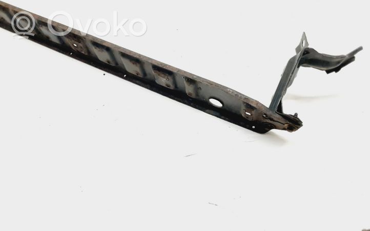 Volvo S60 Traverse inférieur support de radiateur 31261932