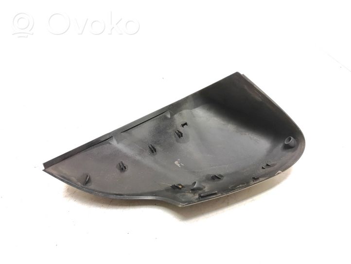 Volvo V70 Moldura protectora de plástico del espejo lateral 3004277