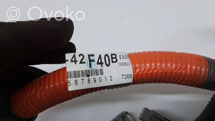 Toyota RAV 4 (XA40) Faisceau de câbles transmission 8212142F40B