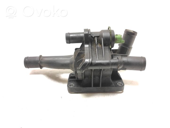 Volvo V50 Boîtier de thermostat / thermostat 9670253780