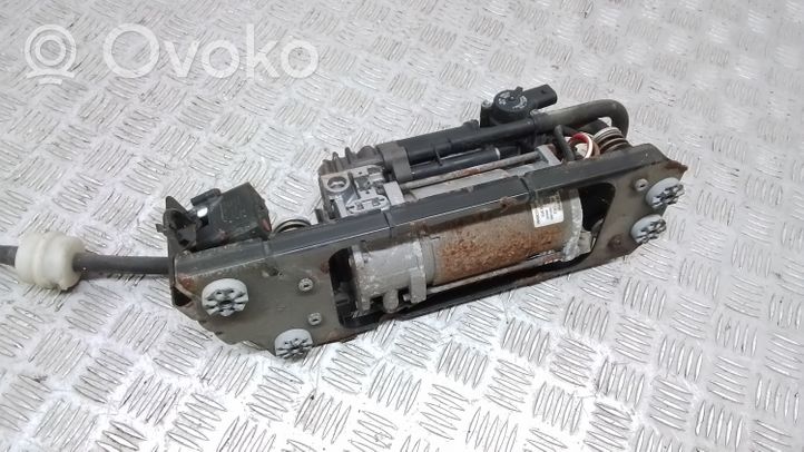 BMW 7 F01 F02 F03 F04 Ilmajousituksen kompressoripumppu 6794465