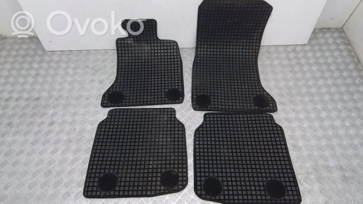 BMW 7 F01 F02 F03 F04 Set di tappetini per auto 8706709