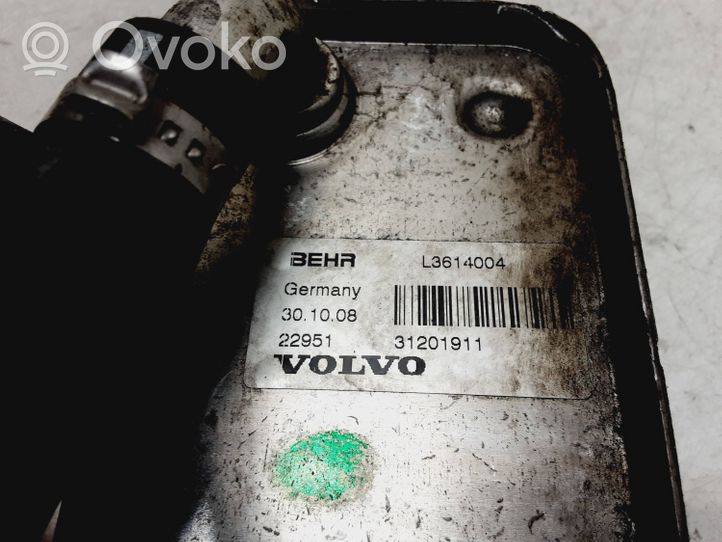 Volvo XC60 Engine oil radiator 31201911