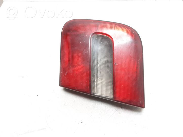 Volvo S70  V70  V70 XC Luci posteriori del portellone del bagagliaio 9151636