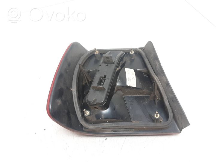 Volvo S70  V70  V70 XC Luci posteriori 9151630