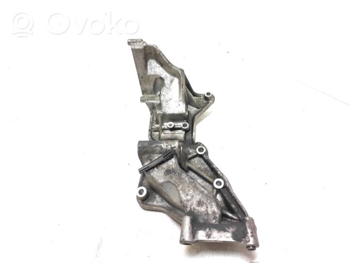 Volvo V60 Support de générateur / alternateur 31367268