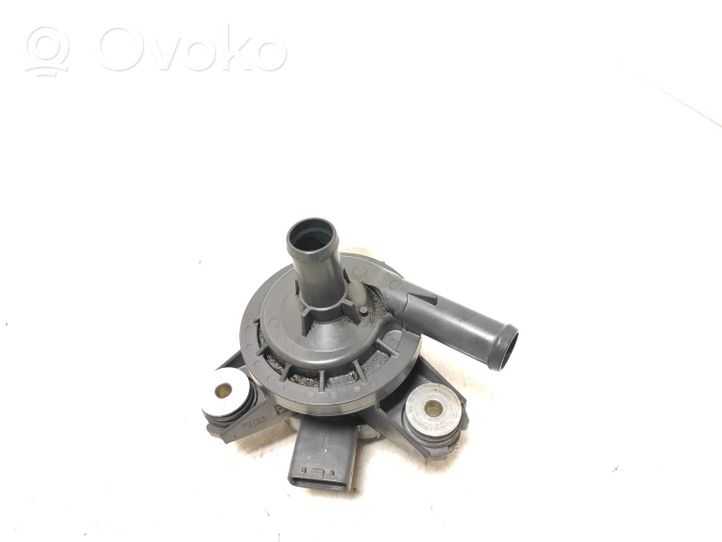 Volvo V60 Pompe à eau de liquide de refroidissement 31319023