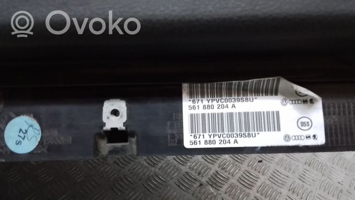 Volkswagen PASSAT B7 USA Deska rozdzielcza 561867003