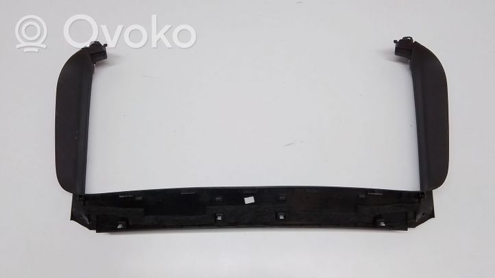 Audi A4 S4 B9 Verkleidung Heckklappe Kofferraumdeckel 8W9867973