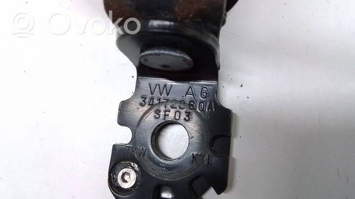 Audi A4 S4 B9 Klamra środkowego pasa bezpieczeństwa fotela tylnego 34172060A