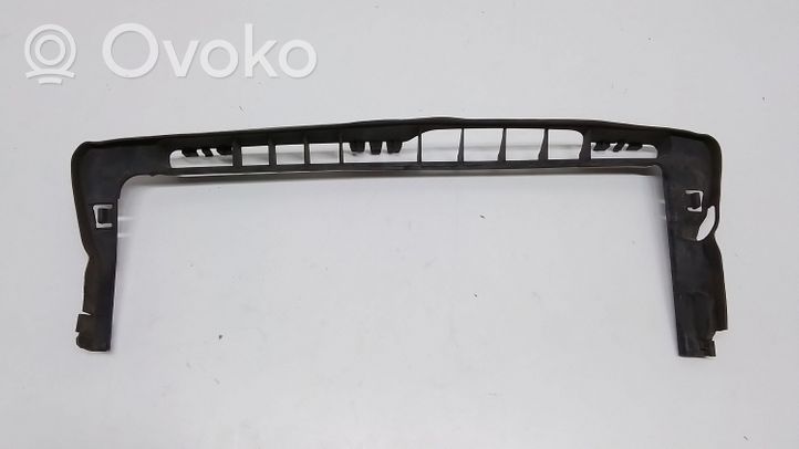 Volvo XC90 Intercooler air guide/duct channel 30730518