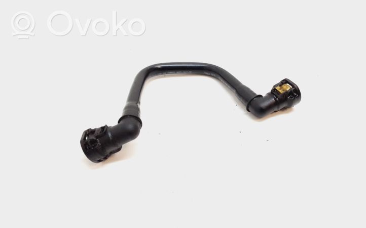 Volvo V70 Tubo flessibile del radiatore dell’olio del cambio 8G917890BC