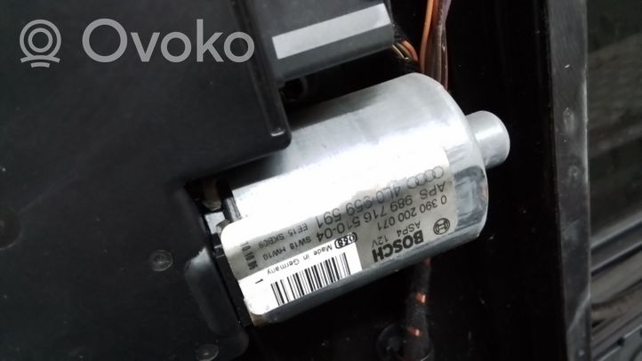 Audi Q7 4L Lūkas komplekts 4L0877041L