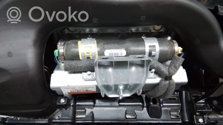 Volvo V70 Deska rozdzielcza 08630020