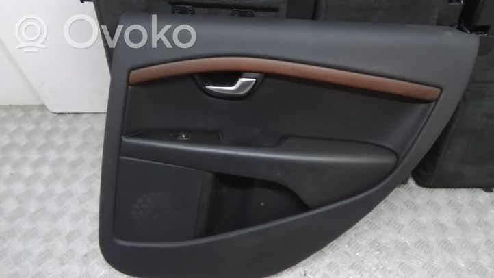 Volvo XC70 Tapicerka / Komplet 30727492