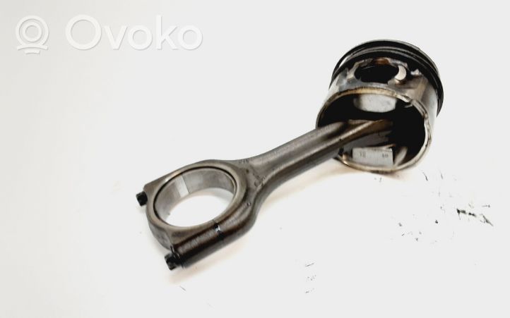 Volvo V50 Piston avec bielle 