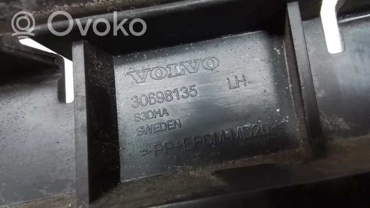 Volvo XC90 Uchwyt / Mocowanie zderzaka tylnego 30698135