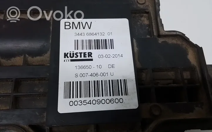 BMW 7 F01 F02 F03 F04 Modulo di controllo del freno a mano 6864132