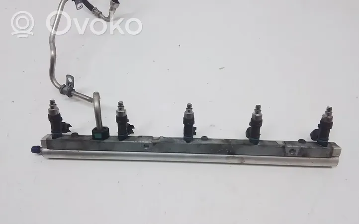 Volvo V50 Fuel injectors set 8653891