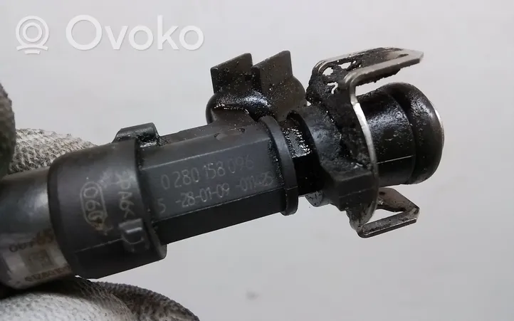 Volvo S60 Injecteur de carburant 30757534