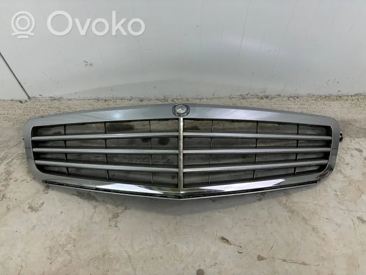 Mercedes-Benz C W204 Grille de calandre avant A2048801483