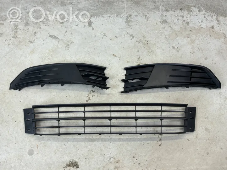 Skoda Fabia Mk3 (NJ) Grille inférieure de pare-chocs avant 6V0807368