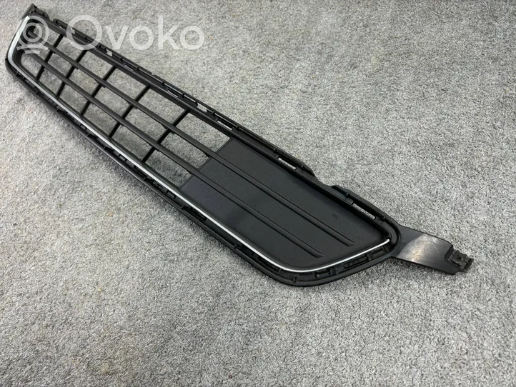 Ford S-MAX Front bumper lower grill EM2B17A754